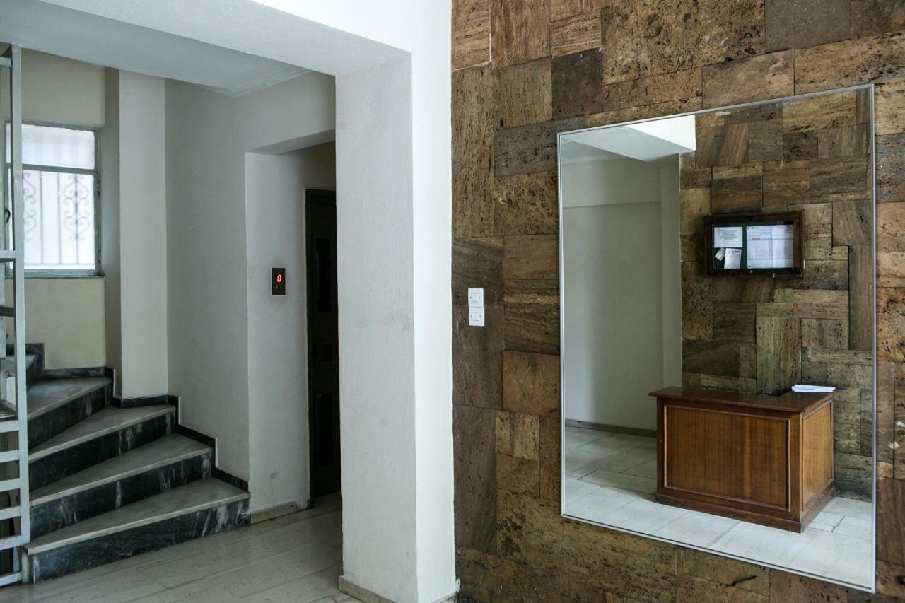 Best House, Larisis Metro, Athens Atenas Exterior foto