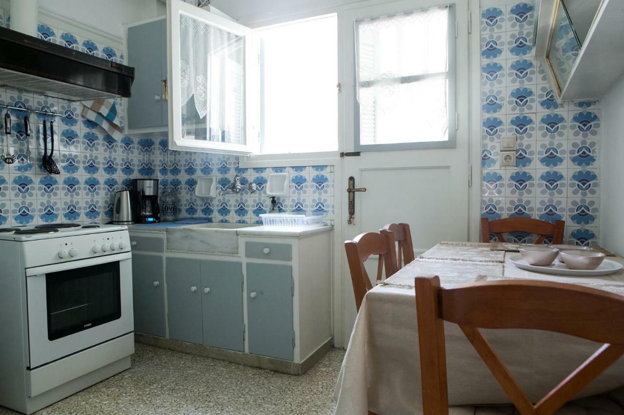 Best House, Larisis Metro, Athens Atenas Exterior foto